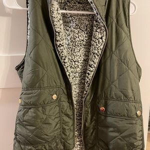 women’s sherpa lined vest